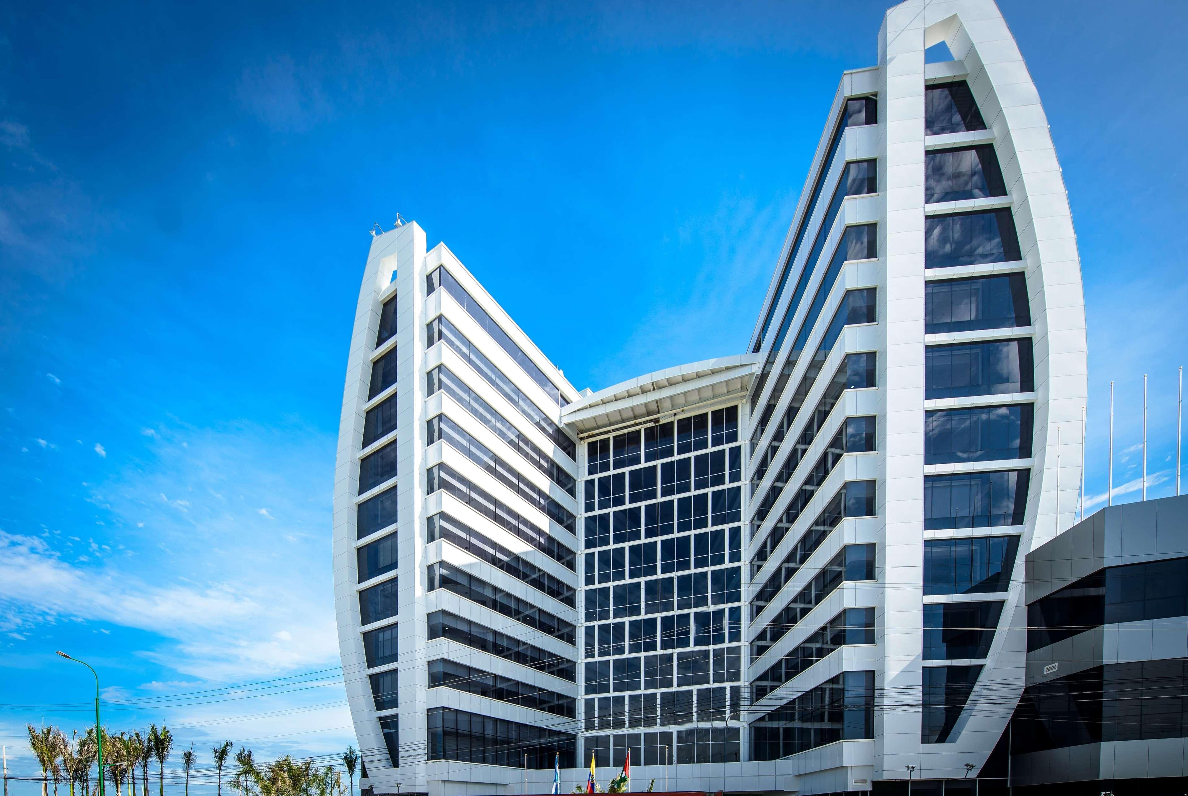 Wyndham Manta Sail Plaza Hotel And Convention Center Exteriér fotografie